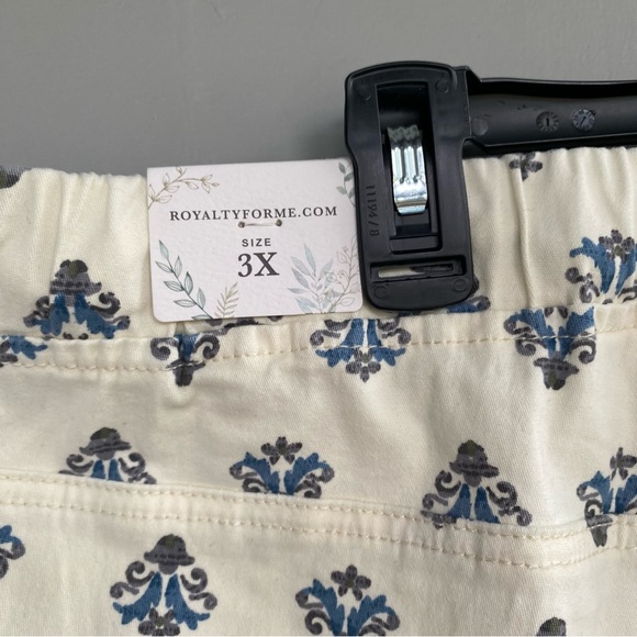 Royalty For Me Womens 3X Shorts Cream Blue  Drawstring Cotton Blend - Picture 5 of 6